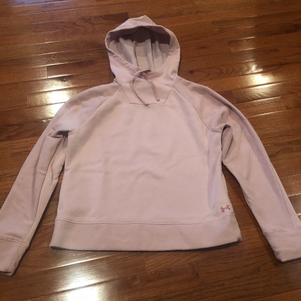 Under Armour sweatshirt